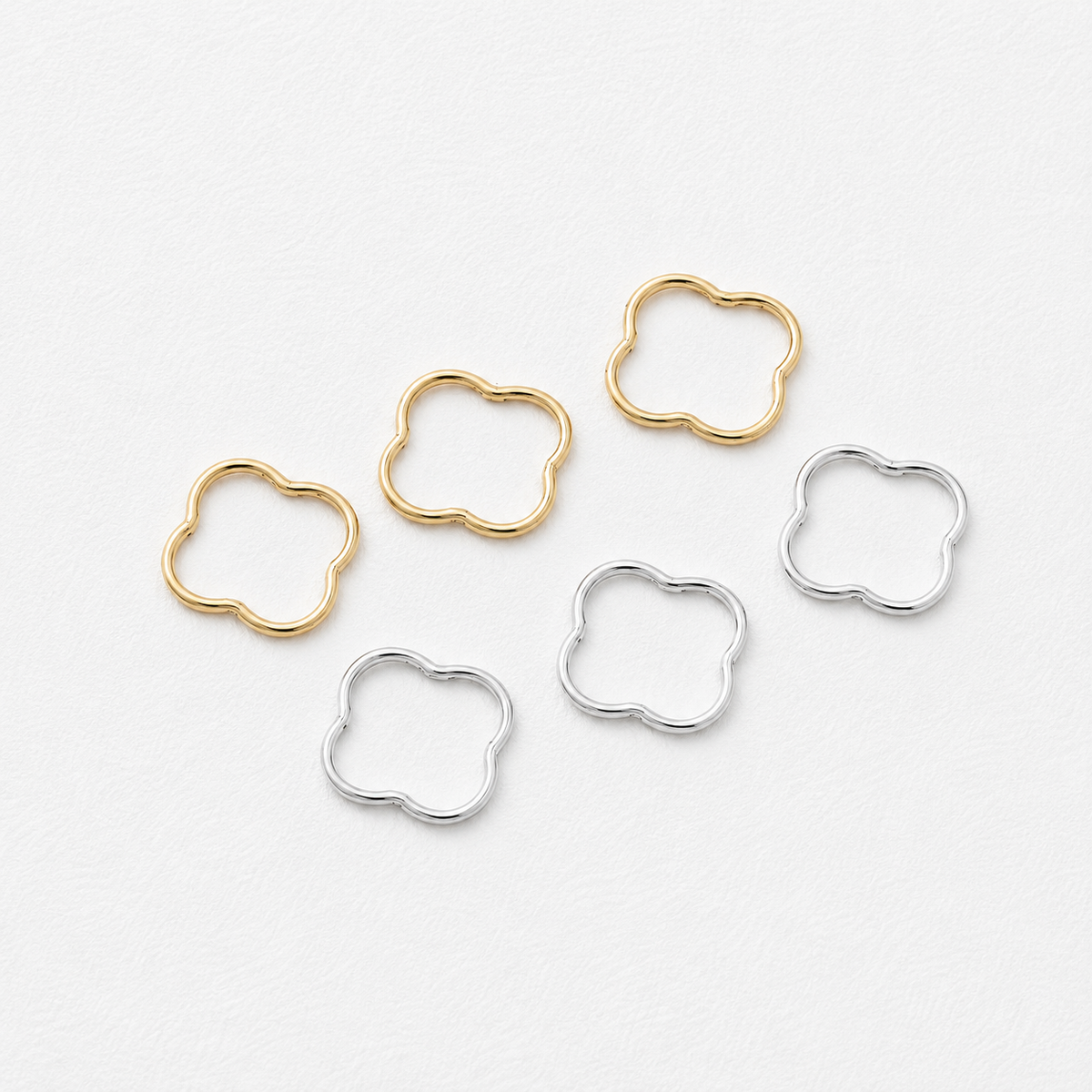 Clover Spacer