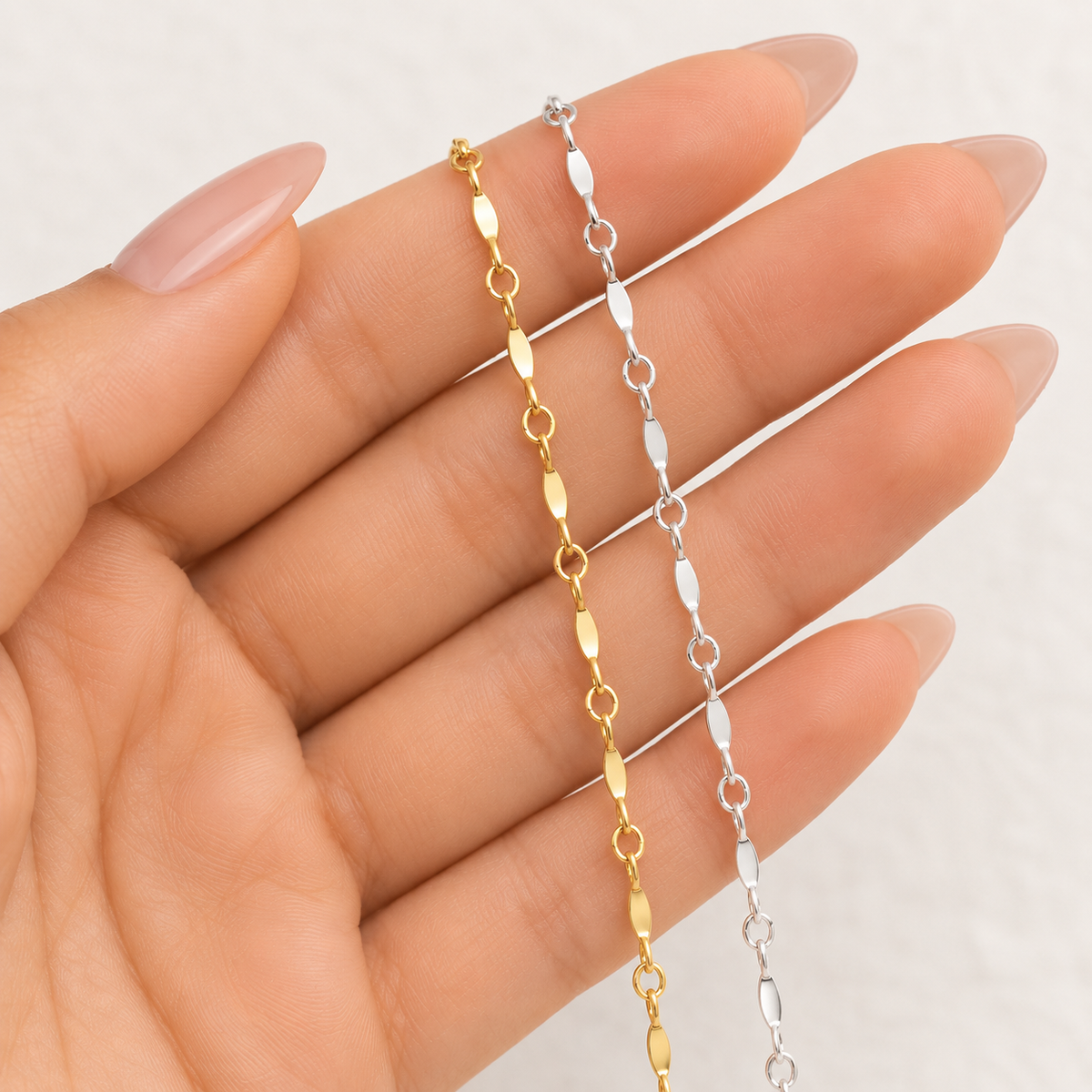Dapped Bar Chain